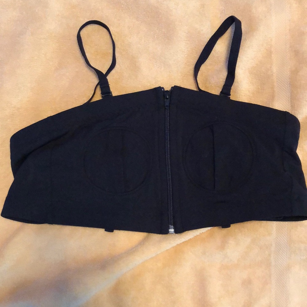 Simple wishes hands free pumping bra